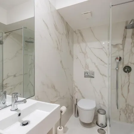 Serenata Boutique فندق مبيت وإفطار 3*