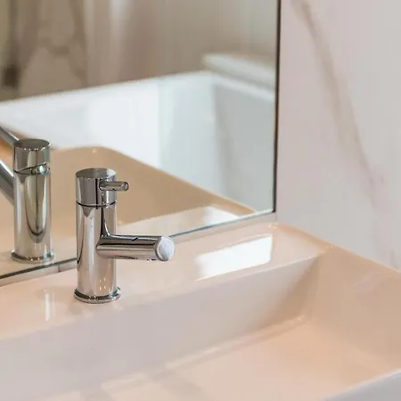 فندق مبيت وإفطار Serenata Boutique 3*