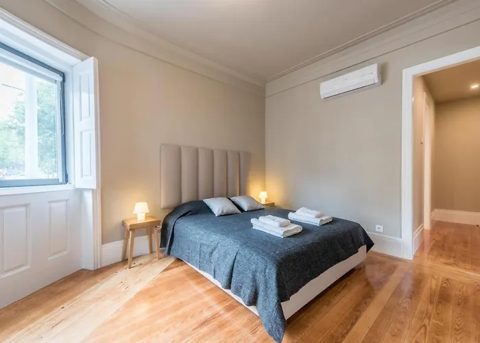 Serenata Boutique 3* Oporto