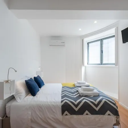 Serenata Boutique 3* Porto