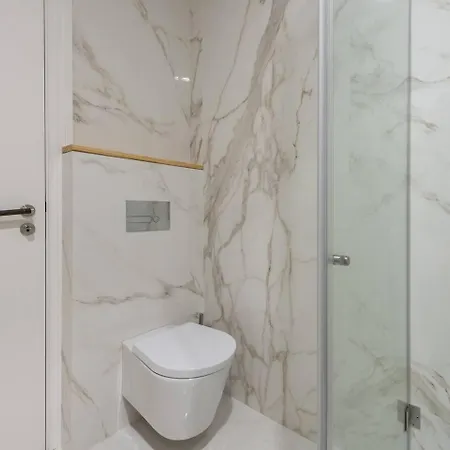 Oda ve Kahvaltı Serenata Boutique 3*