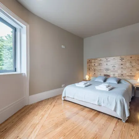 Serenata Boutique 3* Porto