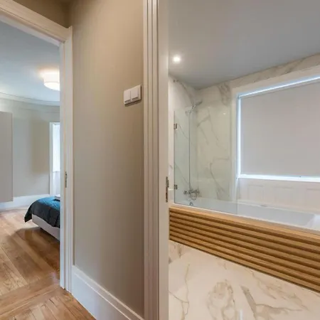 Oda ve Kahvaltı Serenata Boutique 3*